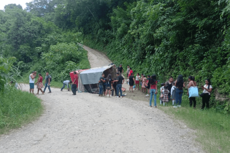 Imagen: Tragedia en Huejutla: Joven muere y ocho más resultan heridos… regresaban de su graduación