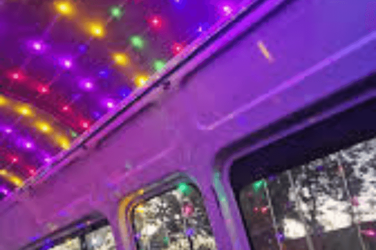 Imagen: ¿Adiós a estrobos y luces tuneadas en combis? Congreso de Hidalgo propone multas por luces llamativas en vehículos no oficiales