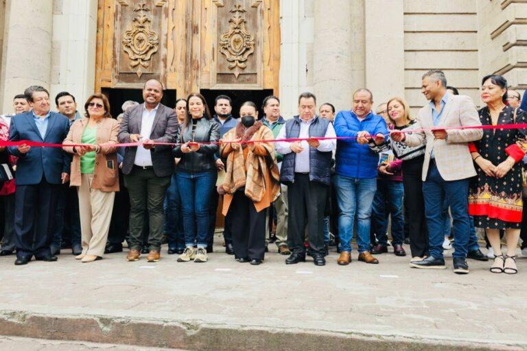 Imagen: Inauguran la feria de los Angelitos, en el centro de Tulancingo