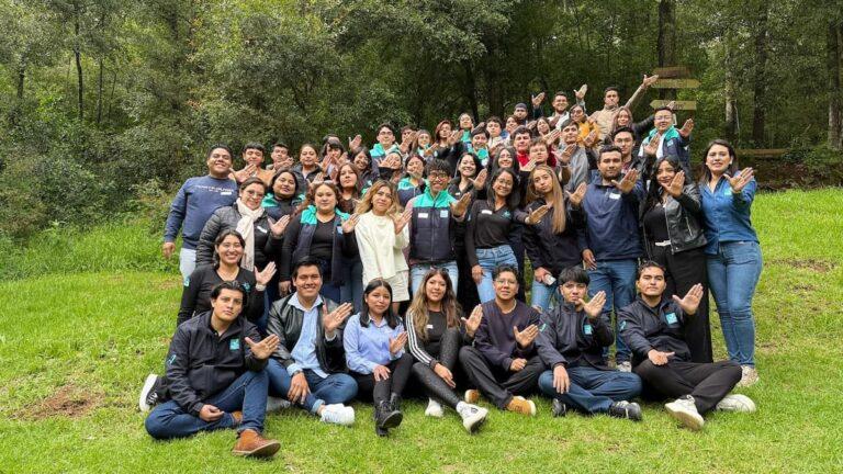 Imagen: Nueva Alianza: Llevan a cabo campamento de verano para jóvenes en Acaxochitlán