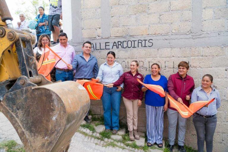 Imagen: Pavimentan calle y construyen red de drenaje en colonias de Tepeji del Río 