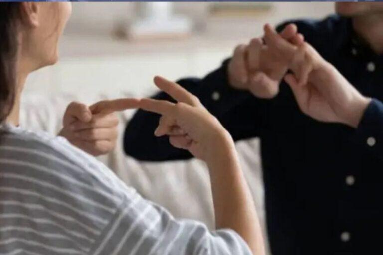 Imagen: Intérpretes de lengua de señas enfrentan retos para su desarrollo, aseguran