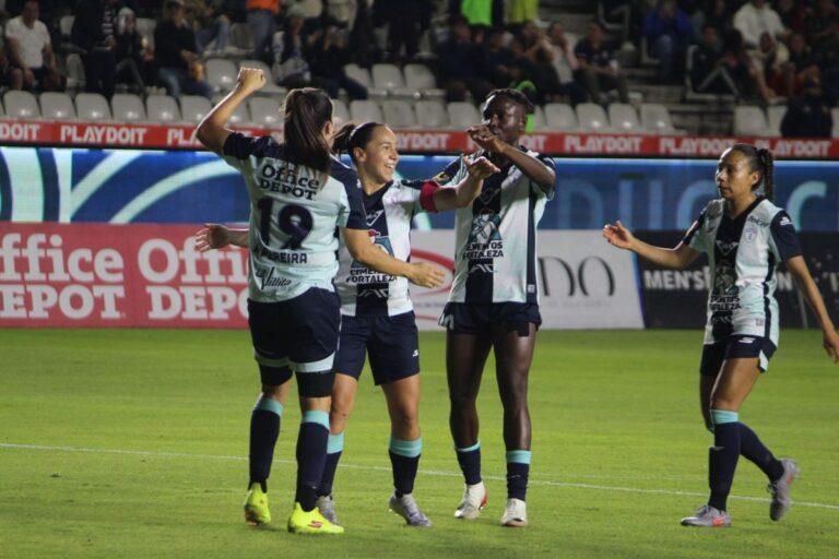 Imagen: Charlyn Corral hace historia en goleada de Tuzas sobre el Necaxa