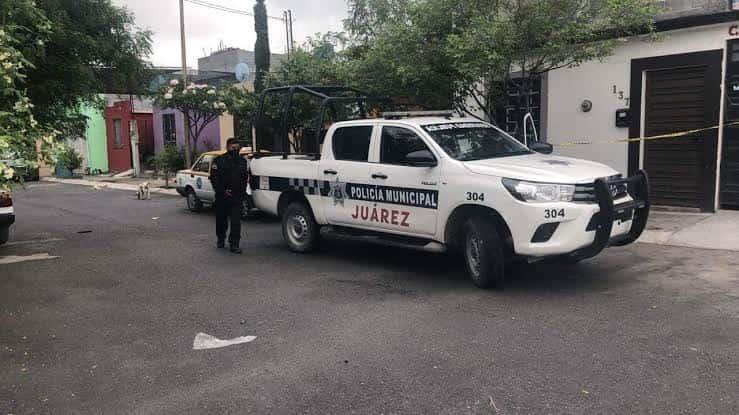 Imagen: Nuevo León: Retienen e intentan linchar a sujeto de 40 años por jugar “a la botella” con dos niñas