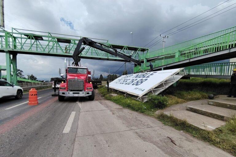 Imagen: Puentes peatonales de Tulancingo ya no tendrán espectaculares; ¿cuándo concluirá el retiro?