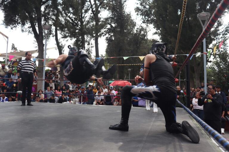 Imagen: Lo que destacó en el Festival de Lucha Libre realizado en pleno corazón de la ciudad