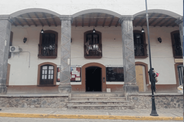 Imagen: Omitlán: Aprueban que el tesorero municipal comparezca ante el Cabildo