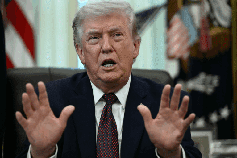 Imagen: Donald Trump evacuado tras atentado fallido en la Cena de Corresponsales de la Casa Blanca