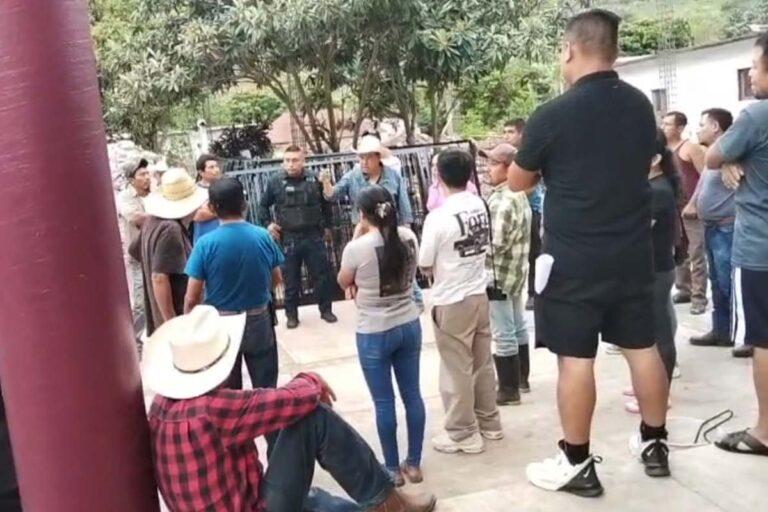 Imagen: Pobladores de Tepehuacán de Guerrero denuncian abandono de autoridades  