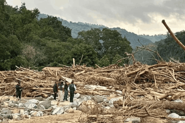 Imagen: Hidalgo: Con entrega de kits, gobierno federal concluye atención a la emergencia por la vaguada monzónica