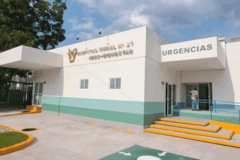 Imagen: Hospital Rural 21 en la Huasteca: una experiencia sofocante por la falta de climatización