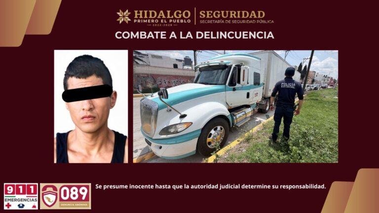 Imagen: Tracticamión robado en Cdmx es recuperado en Pachuca