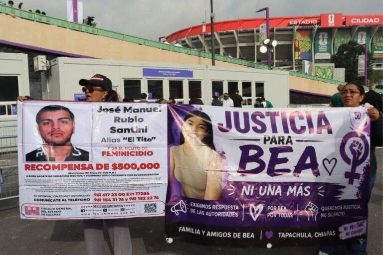 Imagen: El Mundial no ocultó la protesta: madre de Beany Lozano pide justicia a 65 días del caso