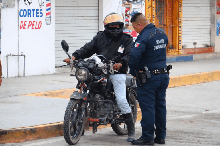 Imagen: Tizayuca: Abordan autoridades municipales prácticas riesgosas de motociclistas