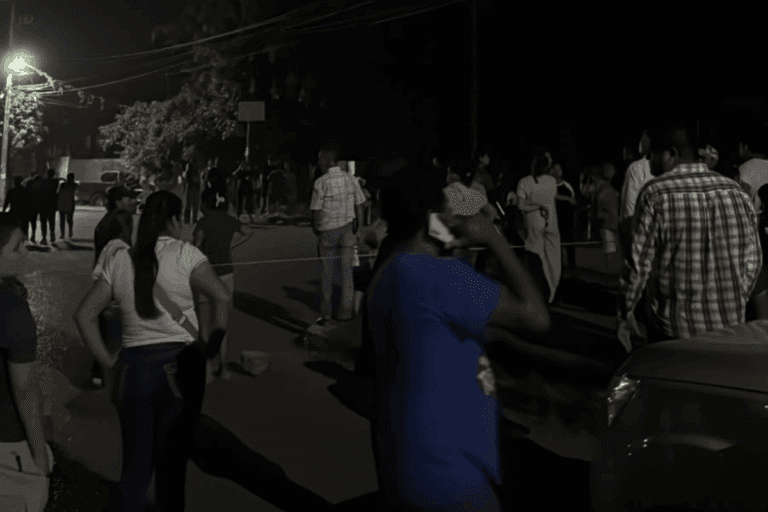 Imagen: Quejas contra la CFE continúan en Jaltocán y San Felipe Orizatlán