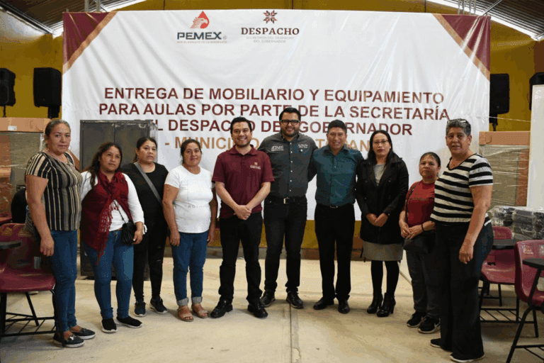 Imagen: Hidalgo: Entregan mobiliario escolar en centros de Actopan