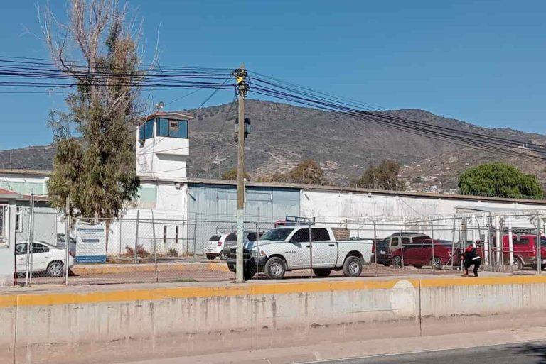 Imagen: En el Cereso de Pachuca castigan por tener celular