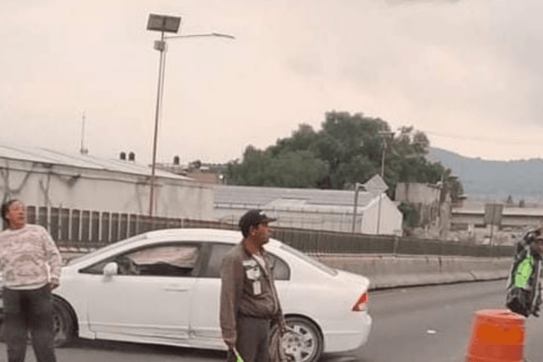 Imagen: Choque en la México-Pachuca complica tránsito este domingo; checa en dónde fue