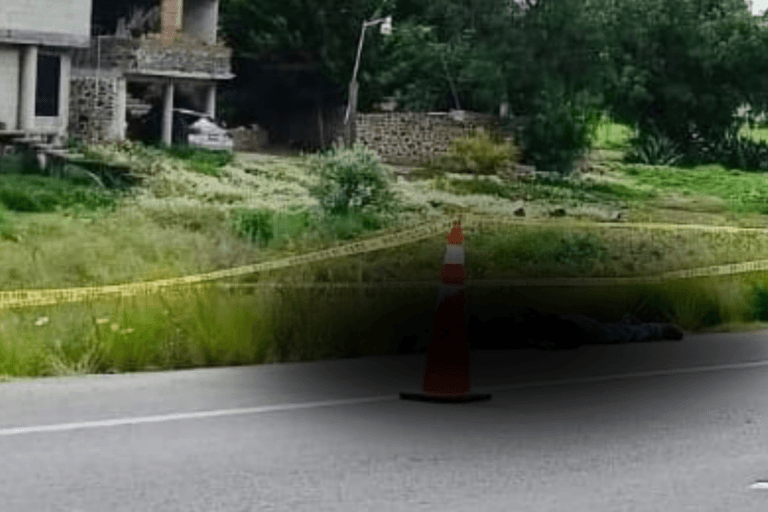 Imagen: Localizan cadáver de hombre sobre la carretera Pachuca-Ciudad Sahagún
