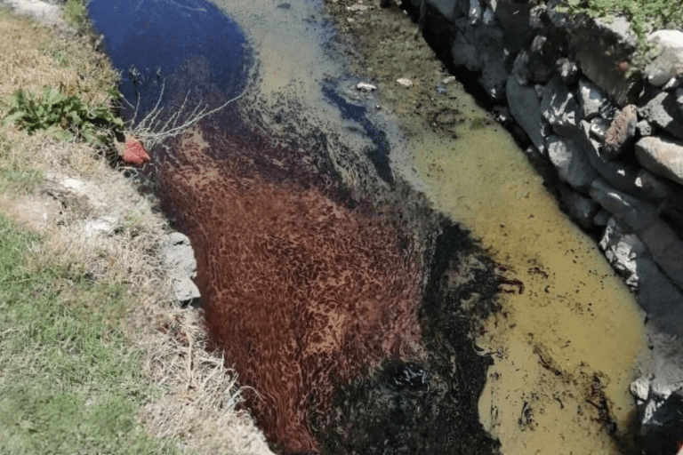 Imagen: Tezontepec de Aldama: fuga de combustible moviliza a autoridades; averiguan por qué se originó