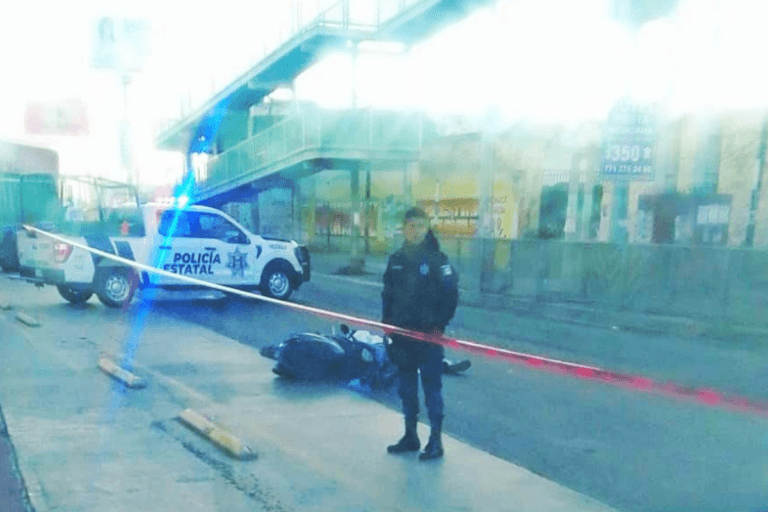 Imagen: Motociclista perdió la vida en la autopista México-Pachuca; se desconoce cómo ocurrió el accidente
