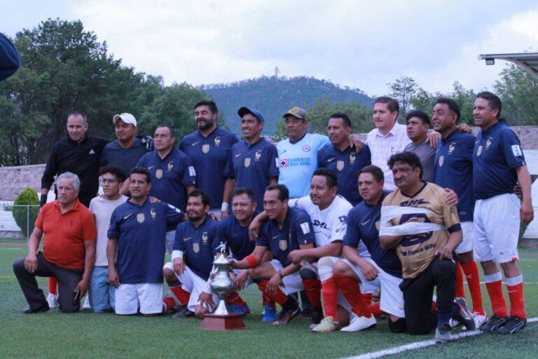 Imagen: Unión San Antonio se corona campeón en la final de la Liga de Futbol Veteranos de Pachuca