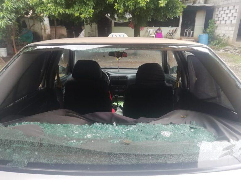 Imagen: Taxistas suspenden servicio por inseguridad en carretera de San Felipe Orizatlán