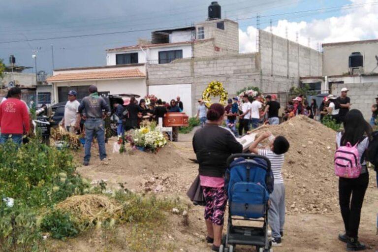 Imagen: Dan el último adiós a Iliana Edith; víctima de incendio en fábrica de Tizayuca