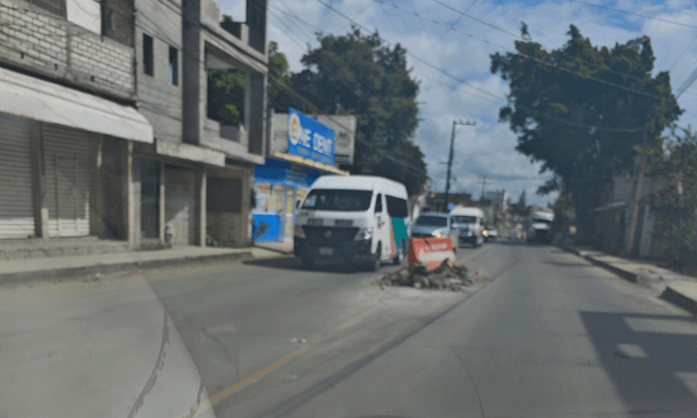Imagen: Hallan irregularidades en rehabilitación de bulevar de Huejutla
