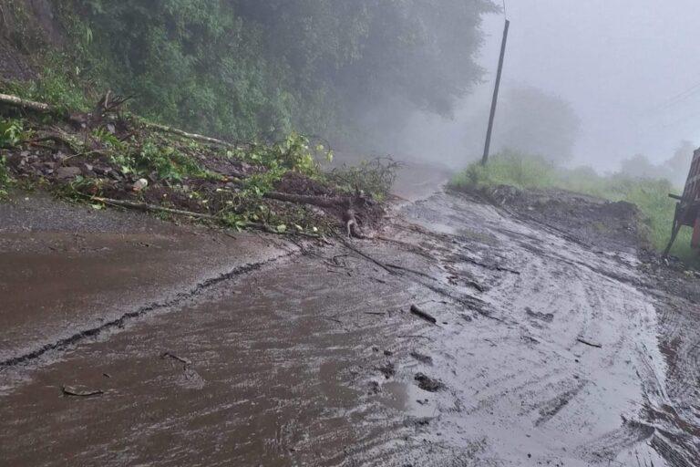 Imagen: Derrumbes en la Sierra Alta de Hidalgo dejan incomunicadas varias carreteras