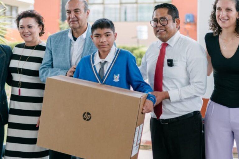 Imagen: Impulsan la educación digital en Hidalgo con donación de computadoras para escuelas rurales
