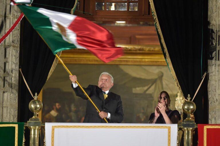Imagen: “¡Que muera la corrupción!” Andrés Manuel da su último Grito de Independencia