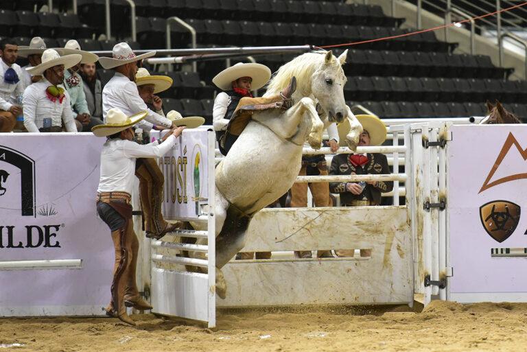 Imagen: Regionales de Nopala La Bóveda encabeza el Nacional Charro, en San Luis Potosí