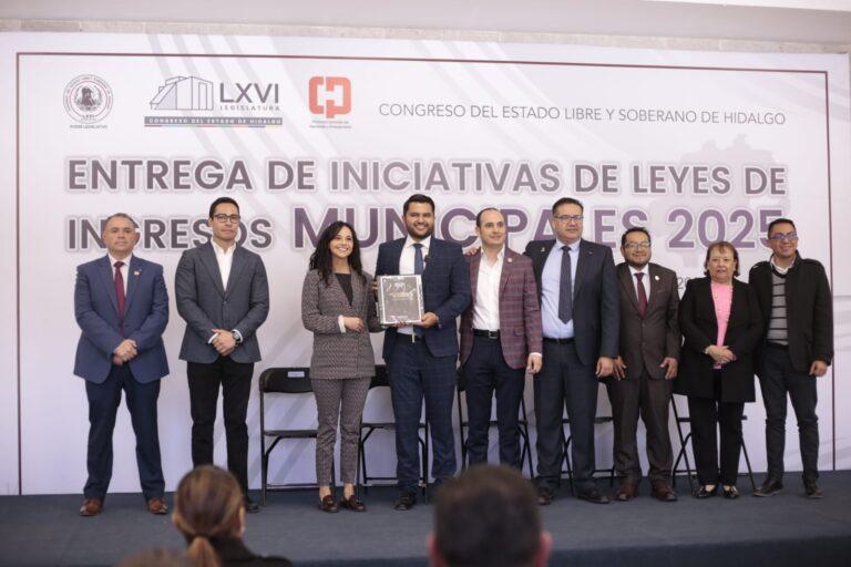 Imagen: Cumplen 84 municipios hidalguenses con entrega de su Ley de Ingresos