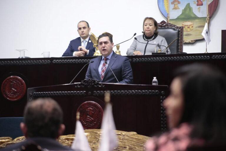 Imagen: Napoleón González presumió los logros de la Saderh durante su comparecencia