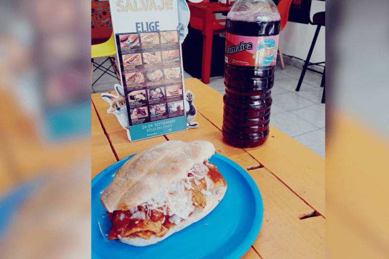 Imagen: Descubre el rincón monchoso de Pachuca que la rompe con sus tortas de chilaquiles