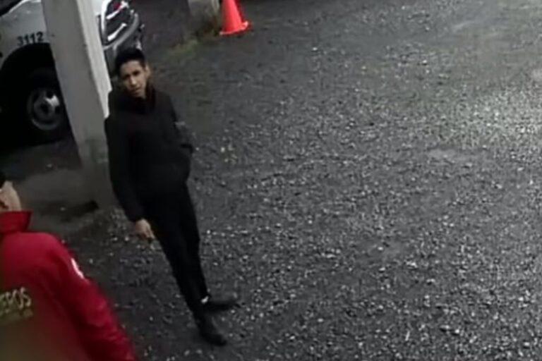 Imagen: Intentan sustraer vehículo oficial del cuartel de PC de Santiago Tulantepec