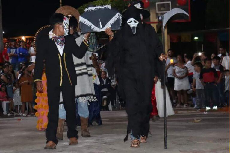 Imagen: Concurso de cuadrillas en Pisaflores revive tradiciones del Día de Muertos