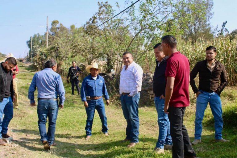 Imagen: Rehabilitan camino de San Agustín Tlaxiaca