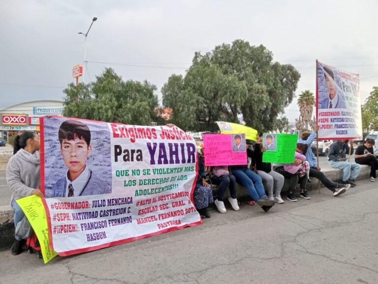 Imagen: Vinculan a proceso a prefecta de Pachuca tras suicidio de Yahir, un estudiante de 15 años