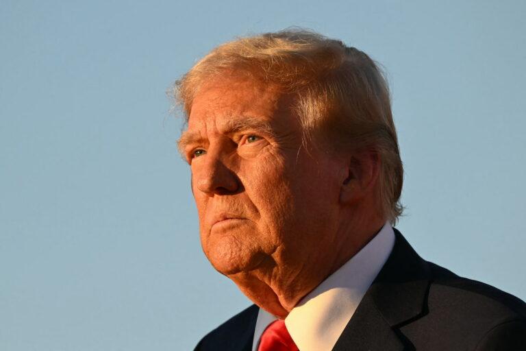 Imagen: Donald Trump amenaza con aranceles millonarios si BRICS reemplaza al dólar