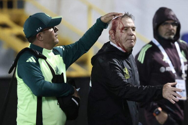 Imagen: Sacó el cobre: Piden a Javier Aguirre que se disculpe con la afición de Honduras; ¿por qué?