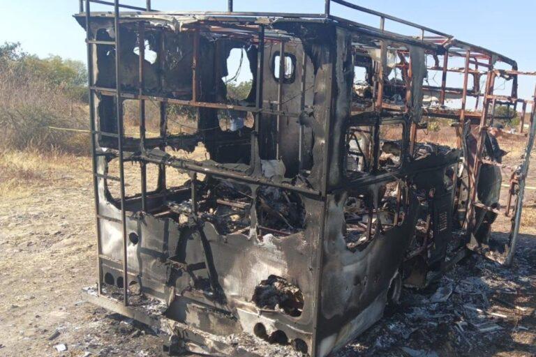 Imagen: Localizan calcinada camioneta de mujer desaparecida en Tula