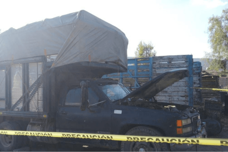 Imagen: Accidente en San Agustín Tlaxiaca: mecánico muere aplastado por una camioneta
