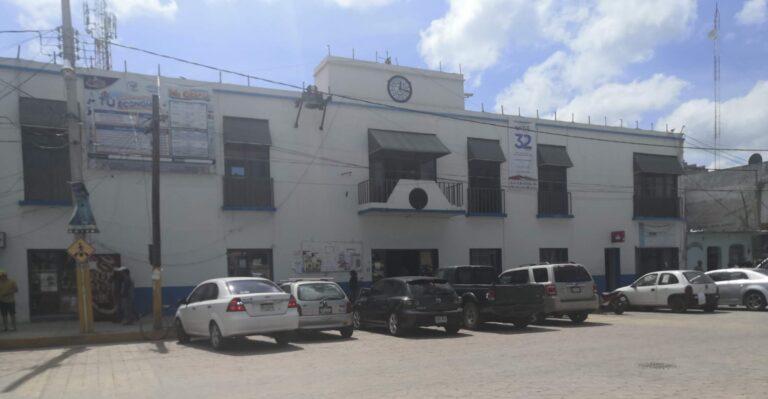 Imagen: Por segunda vez, aseguraron en Tula a extesorera de Tlaxcoapan