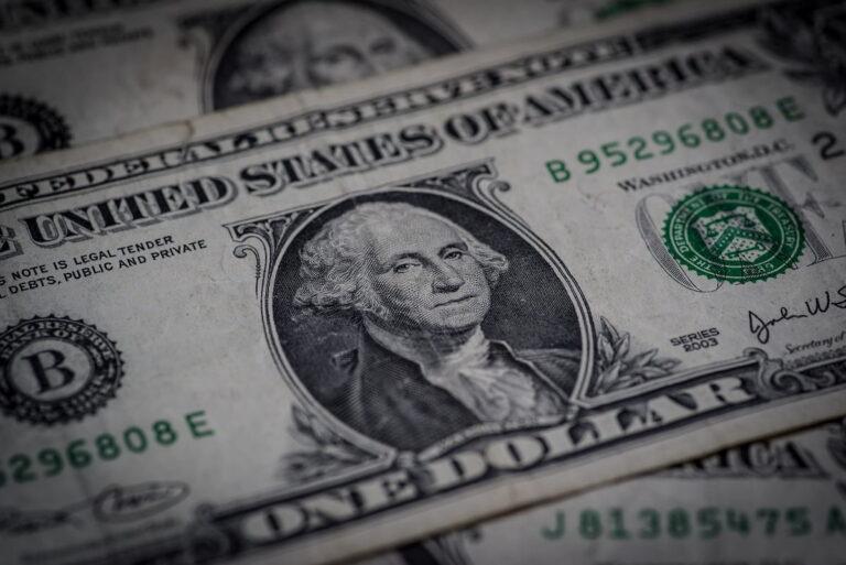 Imagen: Dólar a la baja: el tipo de cambio de México ante la incertidumbre internacional el 16 de junio de 2025