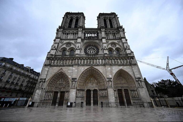 Imagen: Notre Dame celebra su primera misa cinco años después del incendio que la afectó