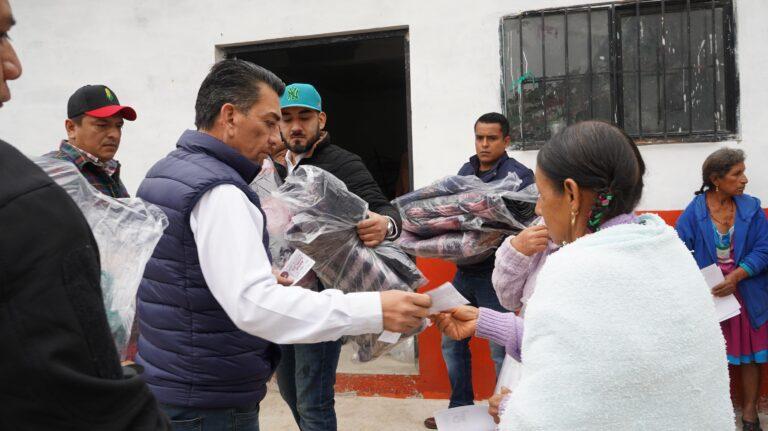 Imagen: Aplican programa Abrigando Familias en Huejutla