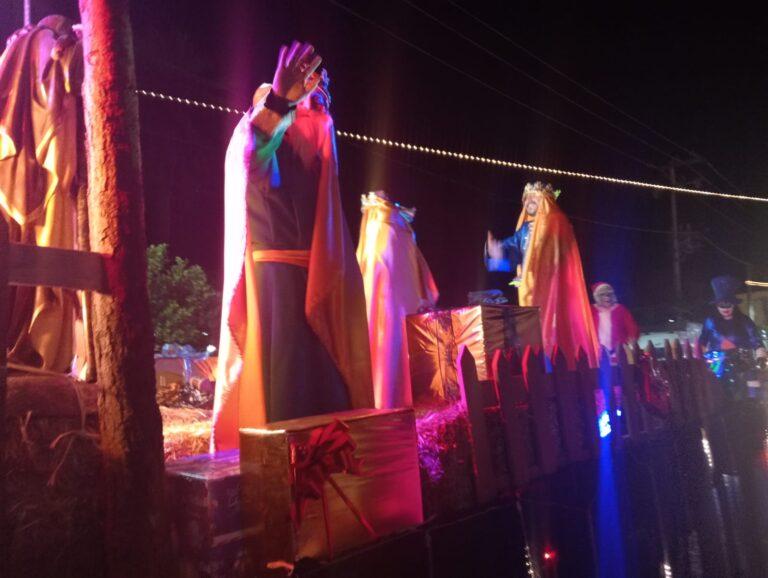 Imagen: Reúne Cabalgata de Reyes más de mil espectadores en Atotonilco el Grande