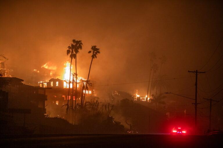 Imagen: Incendios de Los Angeles; ¿qué son los vientos de Santa Ana y cómo influyen en la catástrofe?